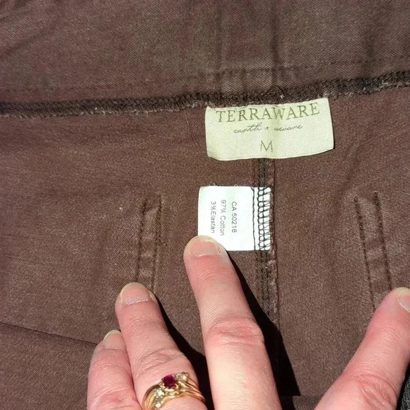 Bermuda  Shorts - Picture 3 of 7